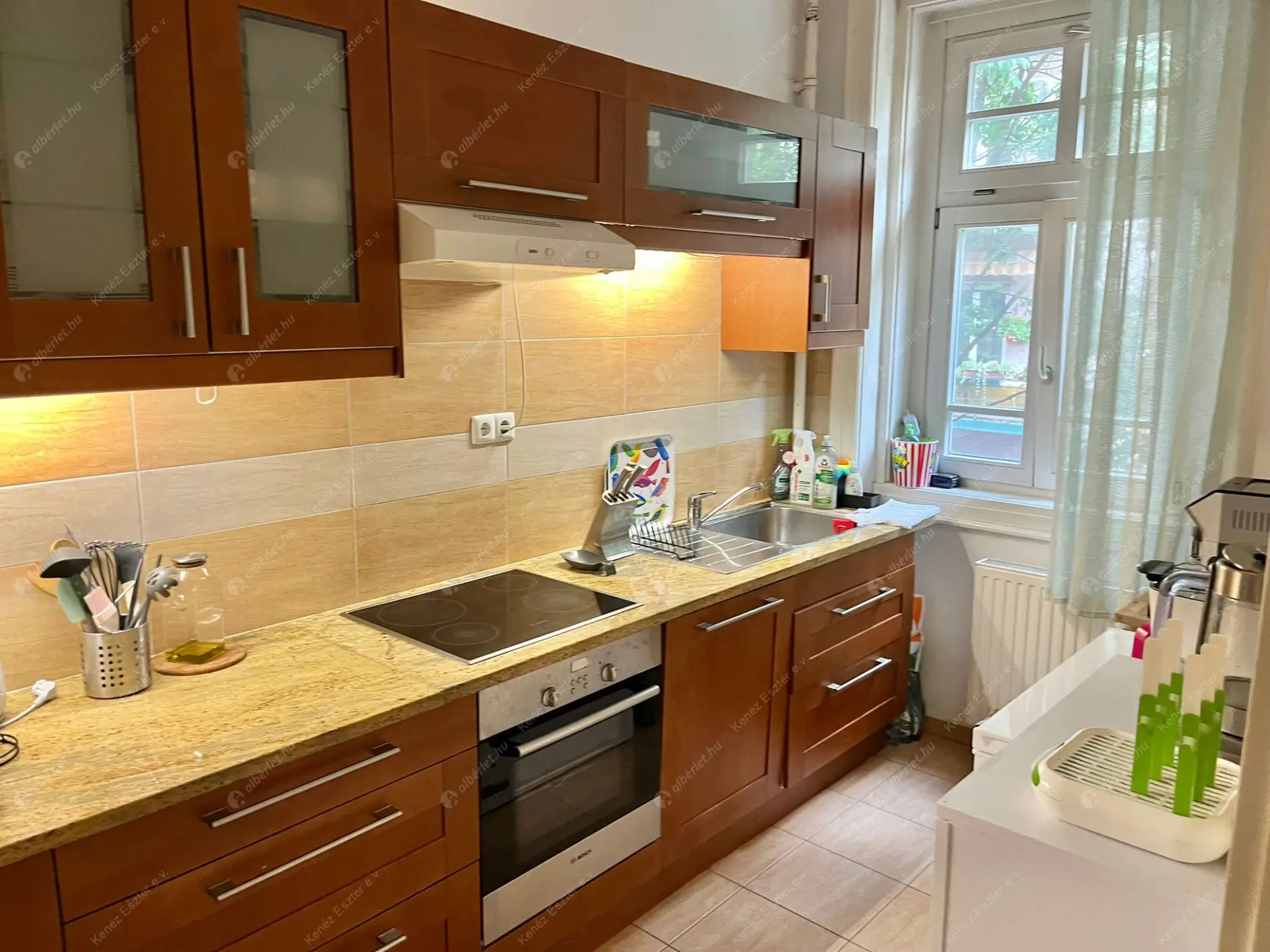 Kiadó albérlet 365000 Ft/hó áron: Budapest, XIII. kerület  Pozsonyi út. Mérete: 84 nm, 2 szobás | Alberlet.hu - 6580937
