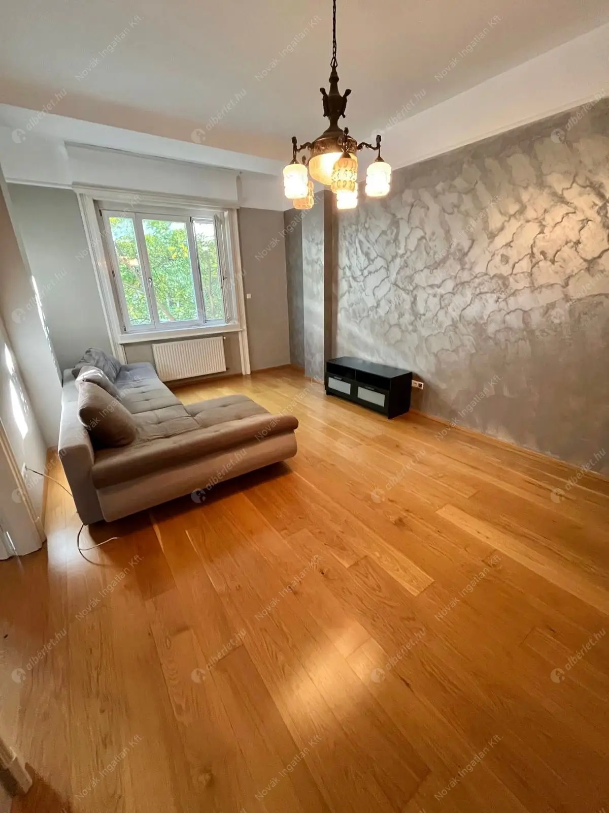 Kiadó albérlet 350000 Ft/hó áron: Budapest, XIII. kerület  Pozsonyi út. Mérete: 84 nm, 2 szobás | Alberlet.hu - 6584868