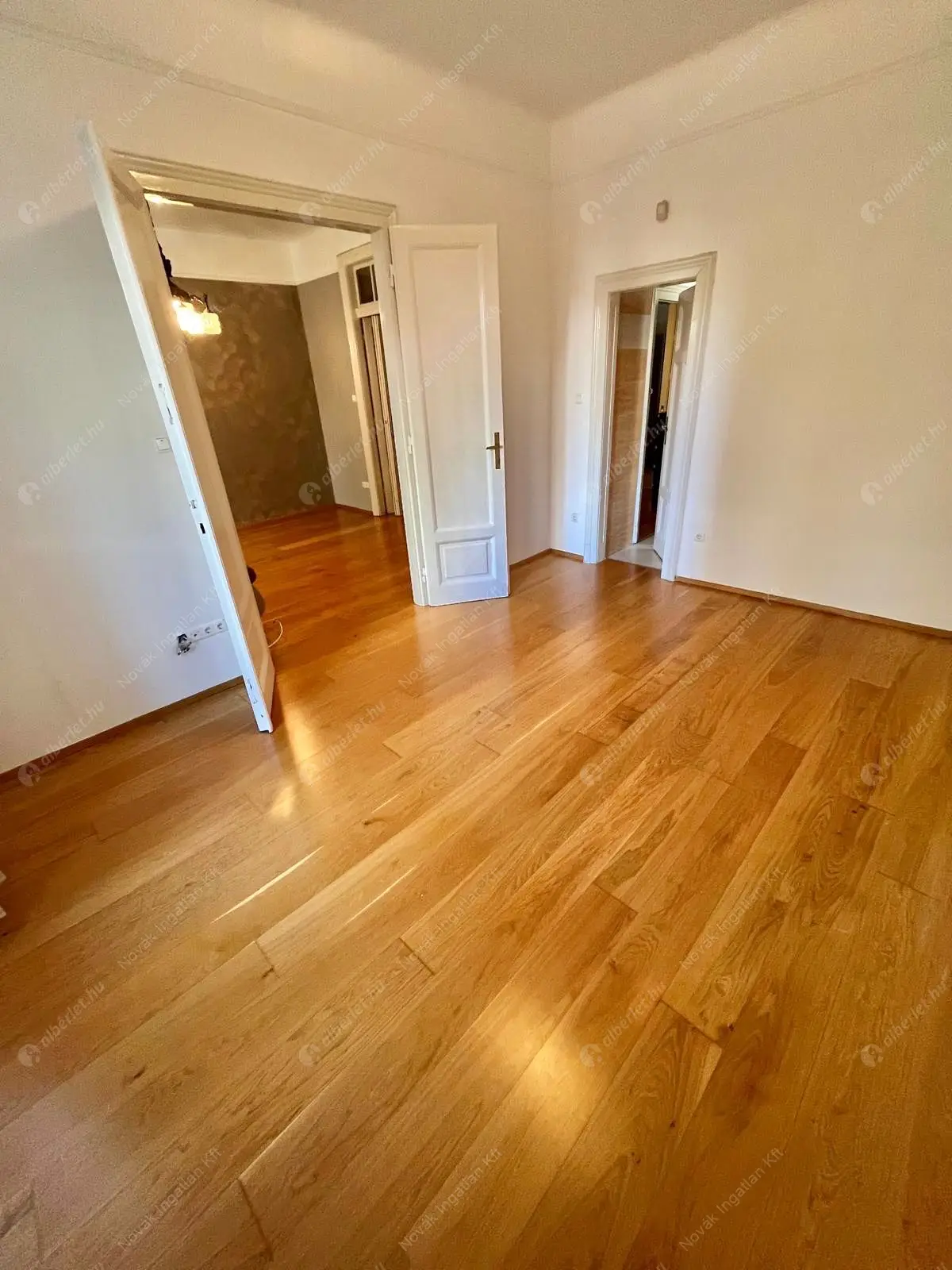 Kiadó albérlet 350000 Ft/hó áron: Budapest, XIII. kerület  Pozsonyi út. Mérete: 84 nm, 2 szobás | Alberlet.hu - 6584874