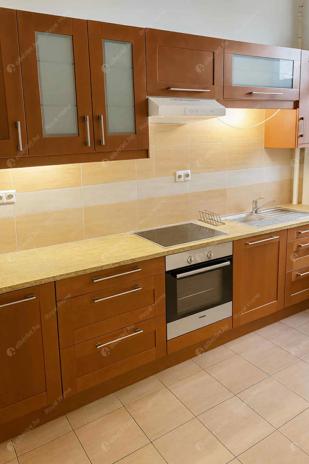 Kiadó albérlet 365000 Ft/hó áron: Budapest, XIII. kerület  Pozsonyi út. Mérete: 84 nm, 2 szobás | Alberlet.hu - 6585772