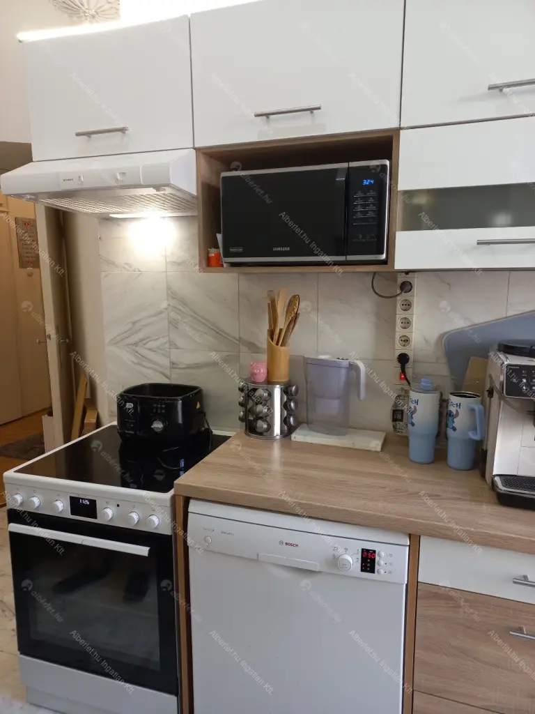 Kiadó albérlet 420000 Ft/hó áron: Budapest, XIII. kerület  Pozsonyi út. Mérete: 86 nm, 3 szobás | Alberlet.hu - 6640460