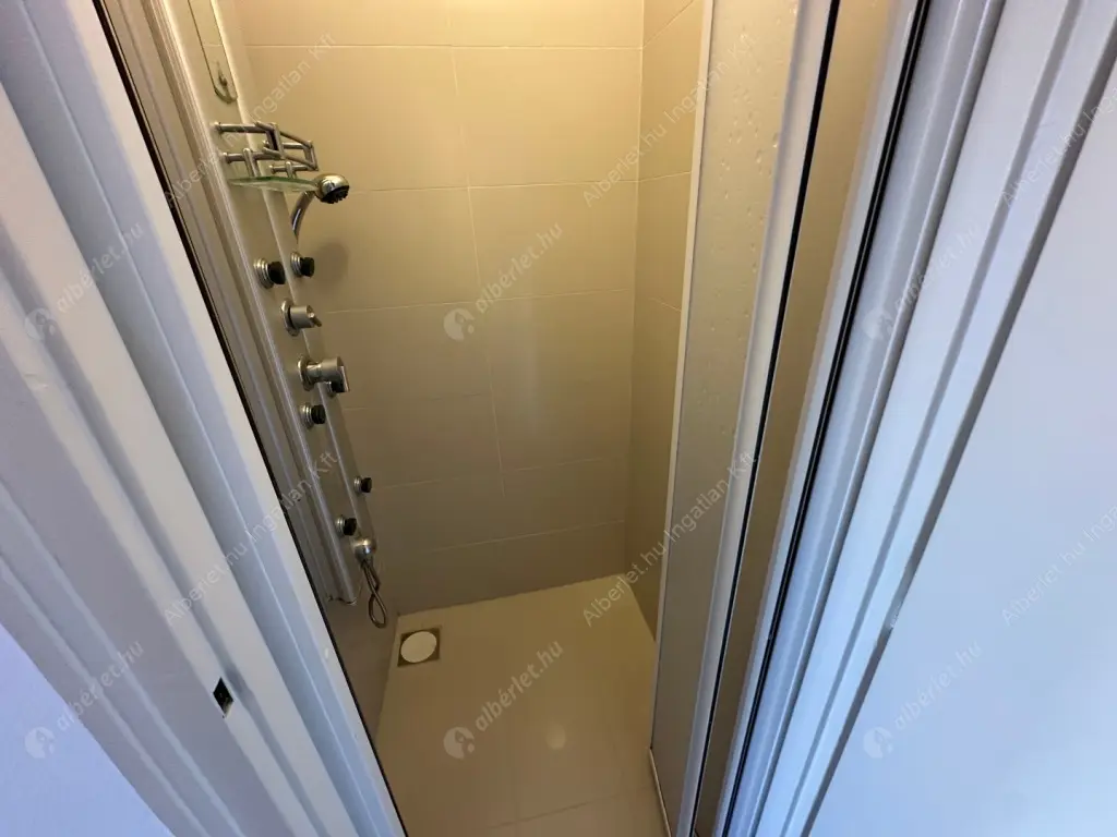 Kiadó albérlet 420000 Ft/hó áron: Budapest, XIII. kerület  Pozsonyi út. Mérete: 92 nm, 3 szobás | Alberlet.hu - 6585080