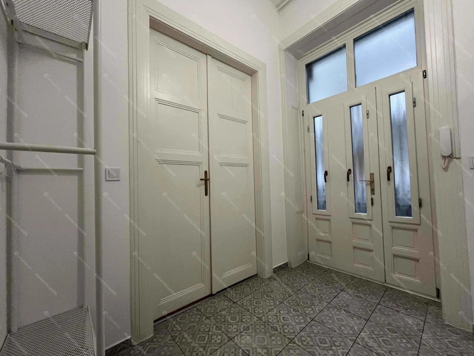 Kiadó albérlet 210000 Ft/hó áron: Budapest, XIII. kerület  Radnóti Miklós utca. Mérete: 26 nm, 1 szobás | Alberlet.hu - 6643586