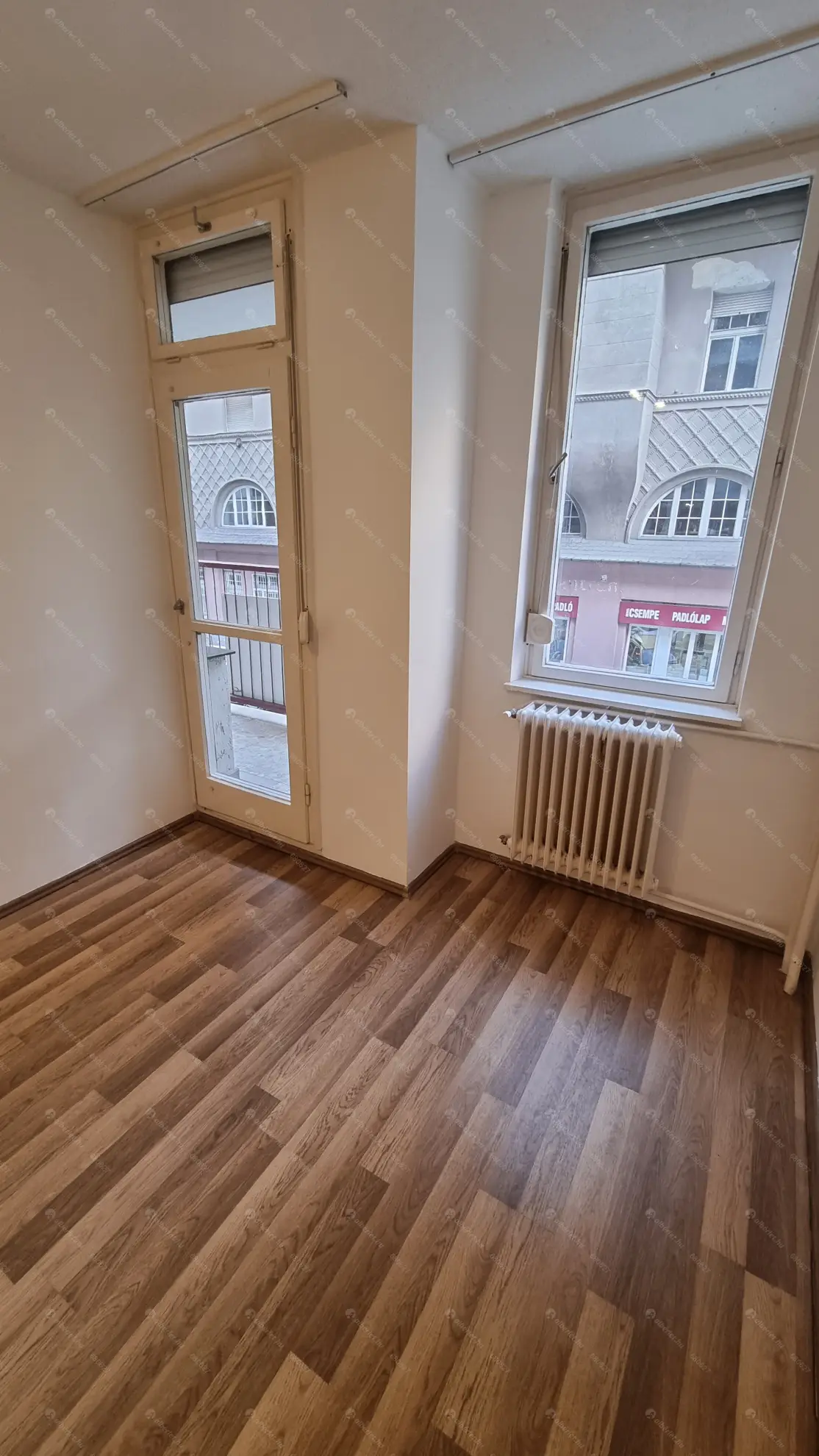 Kiadó albérlet 330000 Ft/hó áron: Budapest, XIII. kerület  Radnóti Miklós utca. Mérete: 65 nm, 2 szobás | Alberlet.hu - 6623547