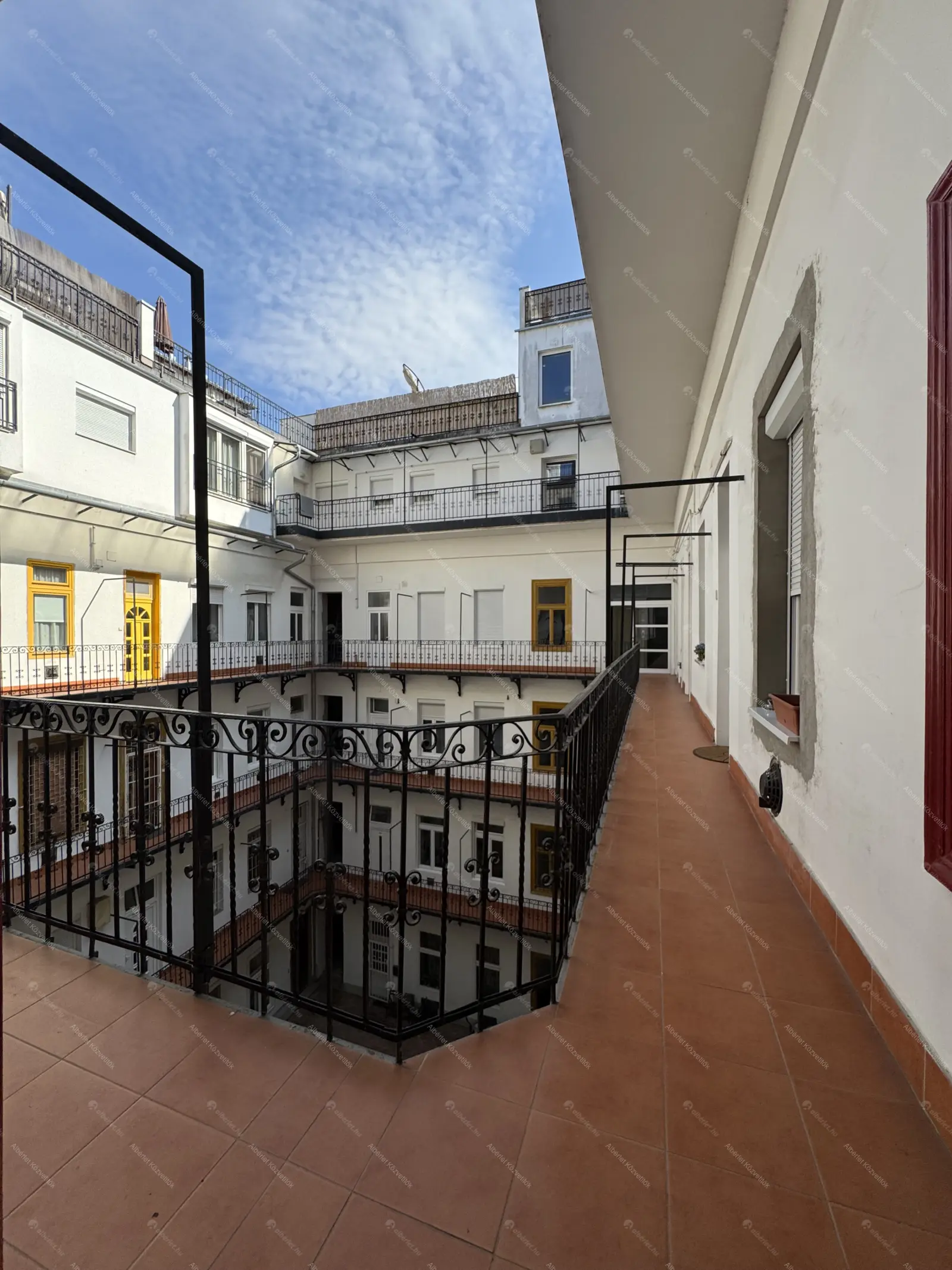 Kiadó albérlet 350000 Ft/hó áron: Budapest, XIII. kerület  Radnóti Miklós utca. Mérete: 75 nm, 3 szobás | Alberlet.hu - 6676396