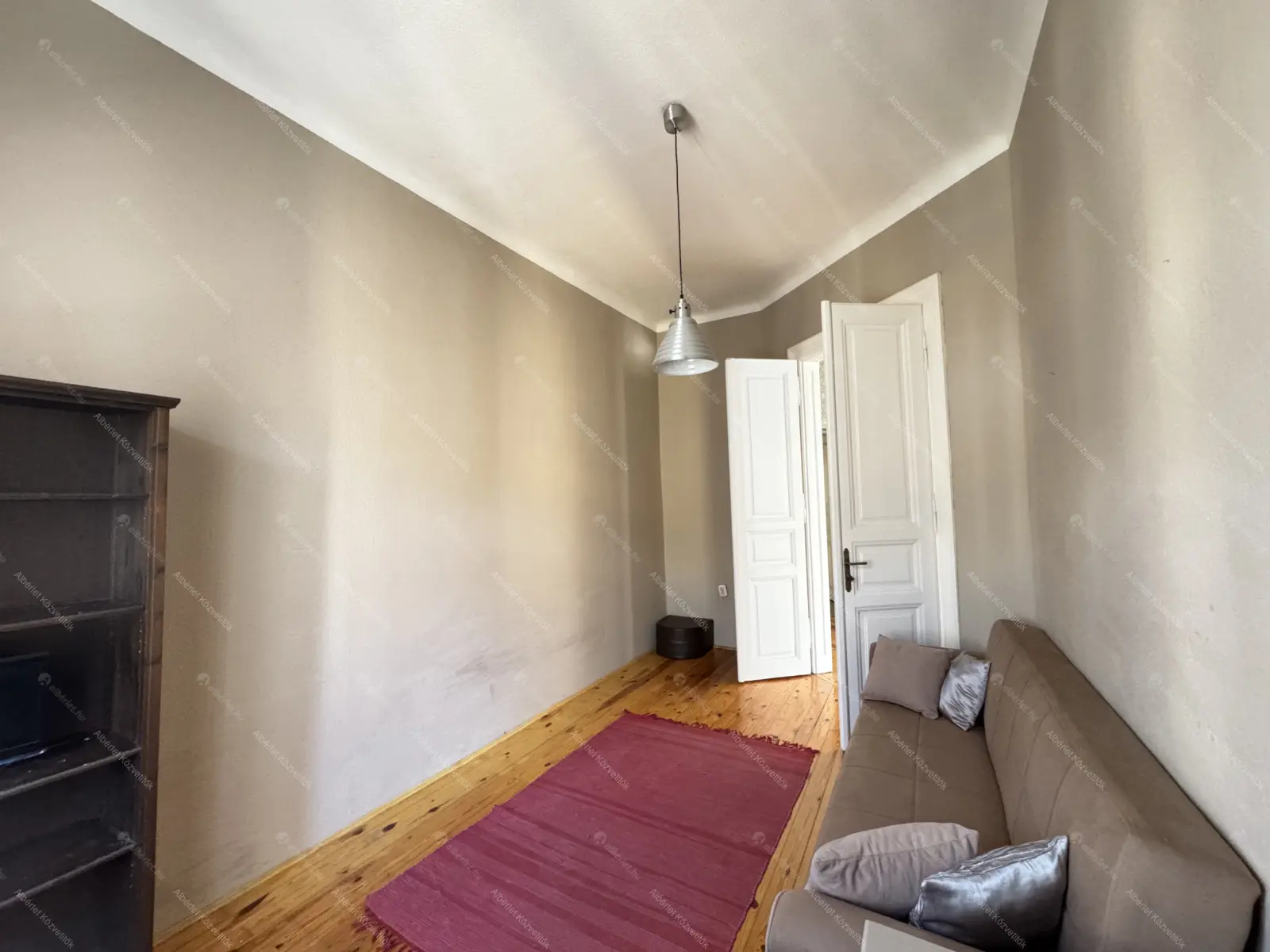 Kiadó albérlet 350000 Ft/hó áron: Budapest, XIII. kerület  Radnóti Miklós utca. Mérete: 75 nm, 3 szobás | Alberlet.hu - 6676402