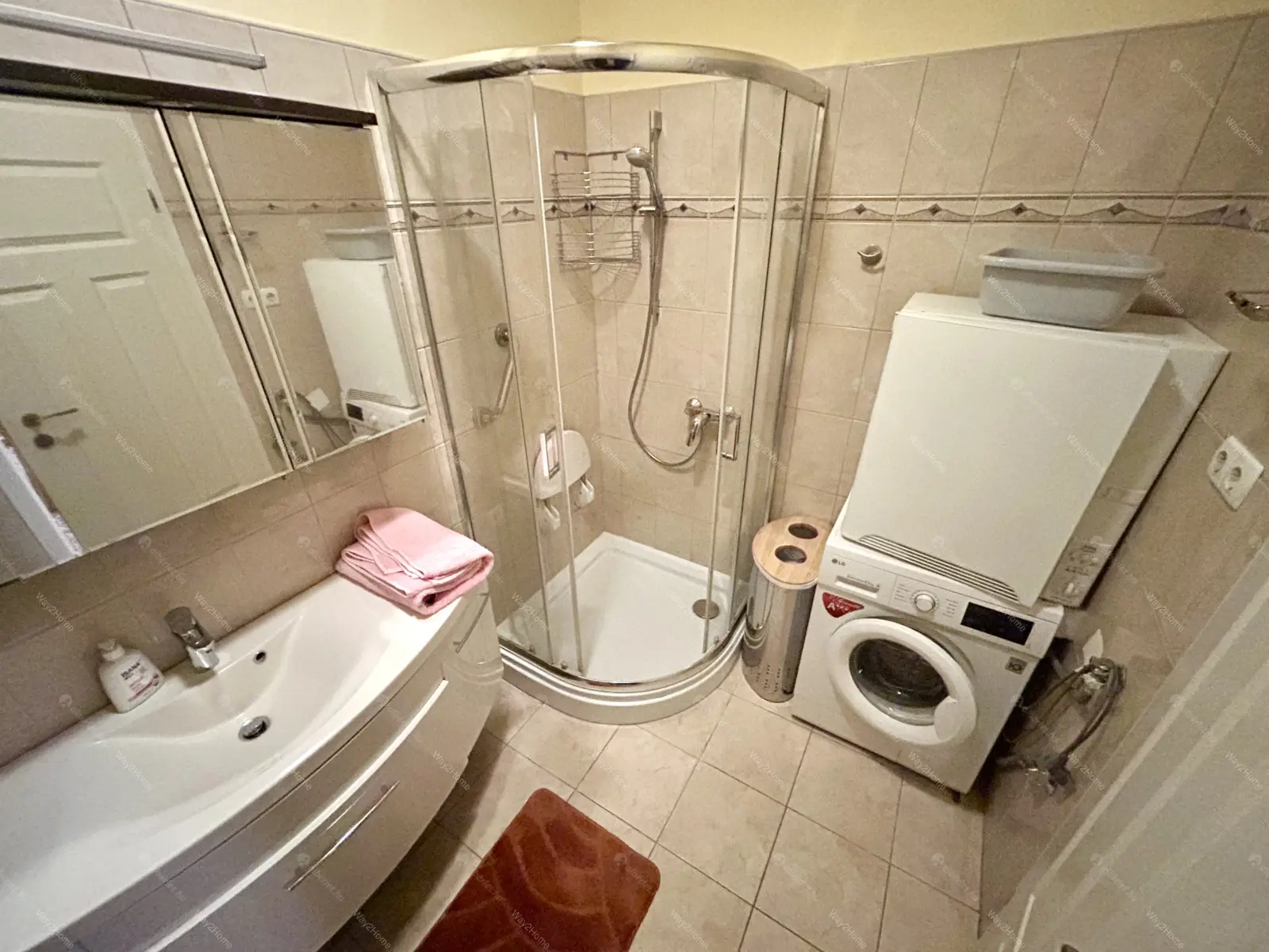 Kiadó albérlet 330000 Ft/hó áron: Budapest, XIII. kerület  Radnóti Miklós utca. Mérete: 89 nm, 2 szobás | Alberlet.hu - 6698208