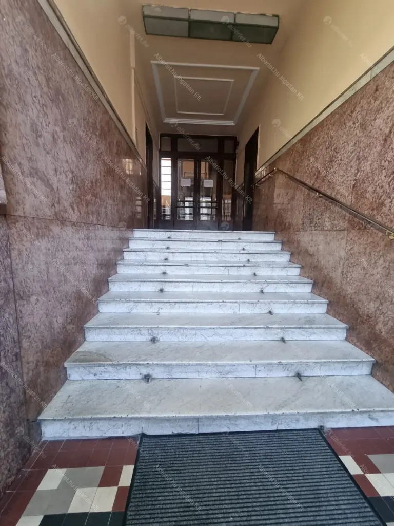 Kiadó albérlet 369000 Ft/hó áron: Budapest, XIII. kerület  Radnóti Miklós utca. Mérete: 89 nm, 2 szobás | Alberlet.hu - 6663305