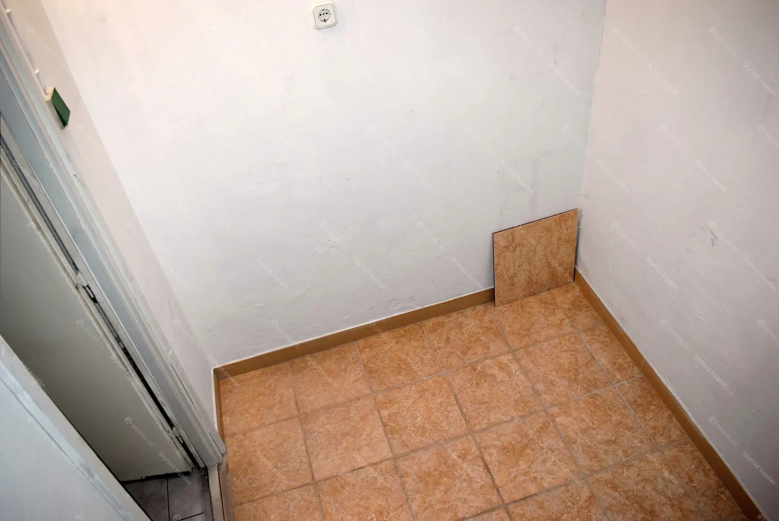 Kiadó albérlet 180000 Ft/hó áron: Budapest, XIII. kerület  Raoul Wallenberg utca. Mérete: 31 nm, 1 szobás | Alberlet.hu - 6692383