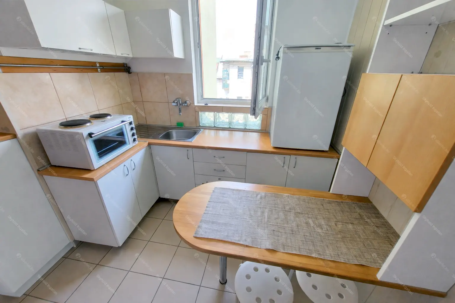 Kiadó albérlet 180000 Ft/hó áron: Budapest, XIII. kerület  Raoul Wallenberg utca. Mérete: 31 nm, 1 szobás | Alberlet.hu - 6692390