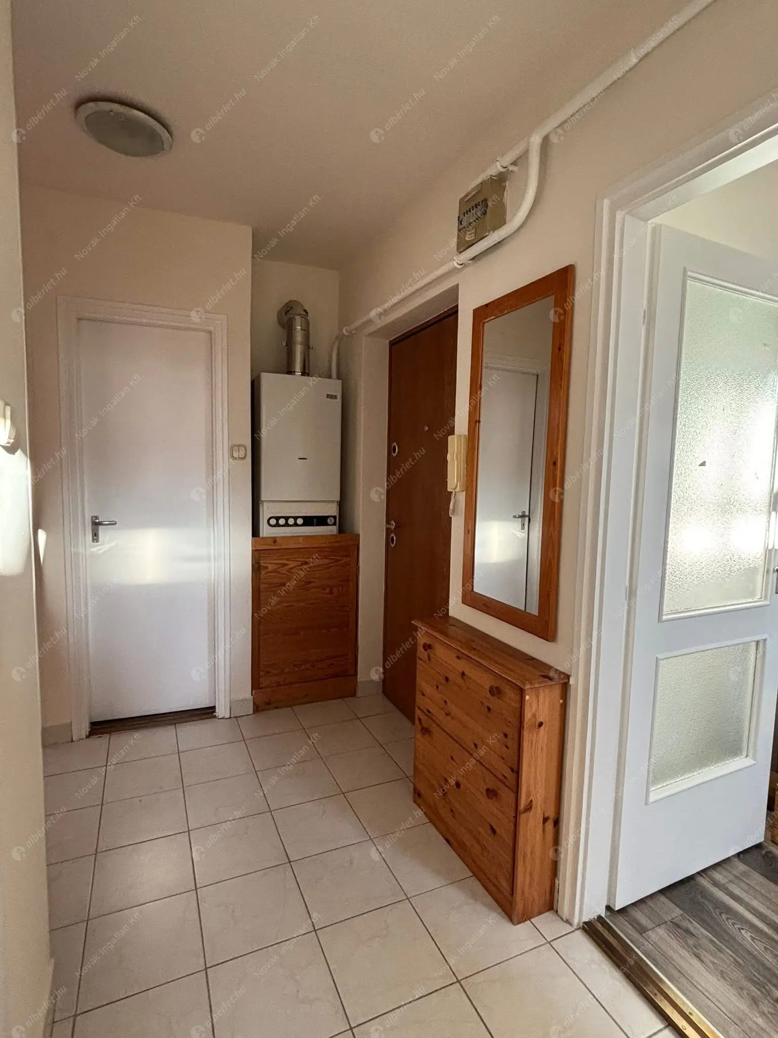 Kiadó albérlet 330000 Ft/hó áron: Budapest, XIII. kerület  Reitter Ferenc utca. Mérete: 100 nm, 3 szobás | Alberlet.hu - 6560524