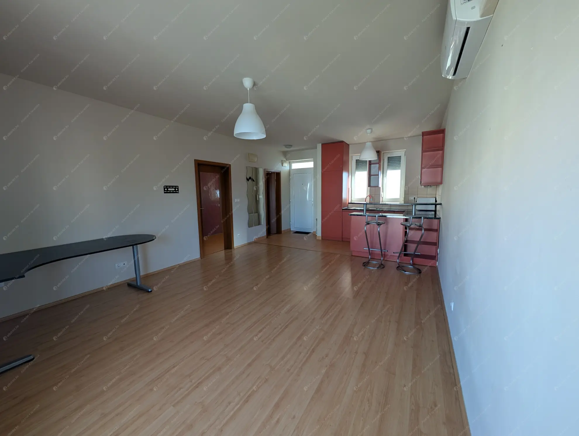 Kiadó albérlet 250000 Ft/hó áron: Budapest, XIII. kerület  Reitter Ferenc utca. Mérete: 46 nm, 2 szobás | Alberlet.hu - 6626027