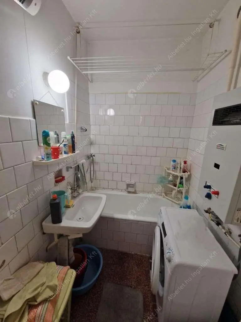 Kiadó albérlet 200000 Ft/hó áron: Budapest, XIII. kerület  Reitter Ferenc utca. Mérete: 47 nm, 2 szobás | Alberlet.hu - 6614357