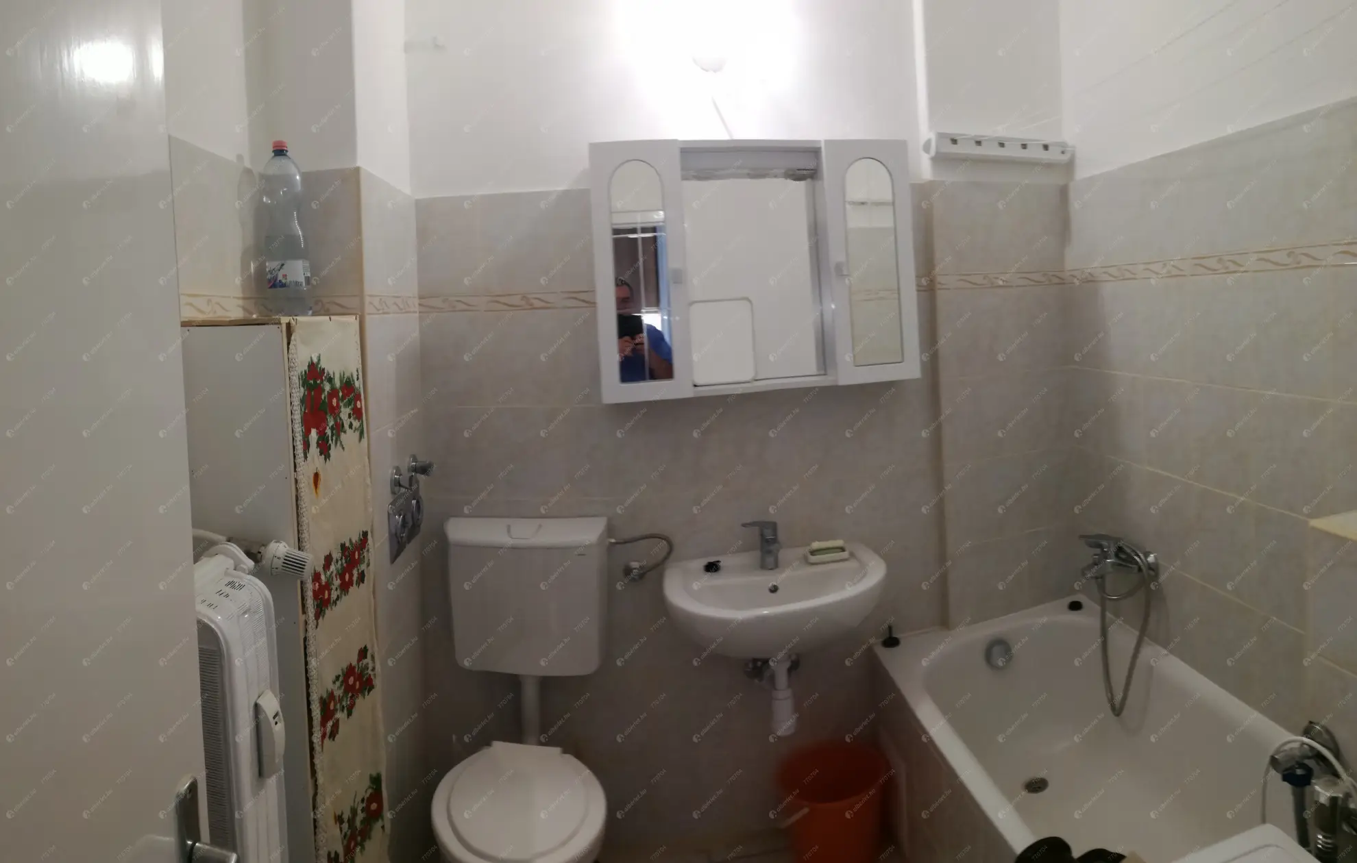 Kiadó albérlet 190000 Ft/hó áron: Budapest, XIII. kerület  Róbert Károly körút. Mérete: 37 nm, 1 szobás | Alberlet.hu - 6577107