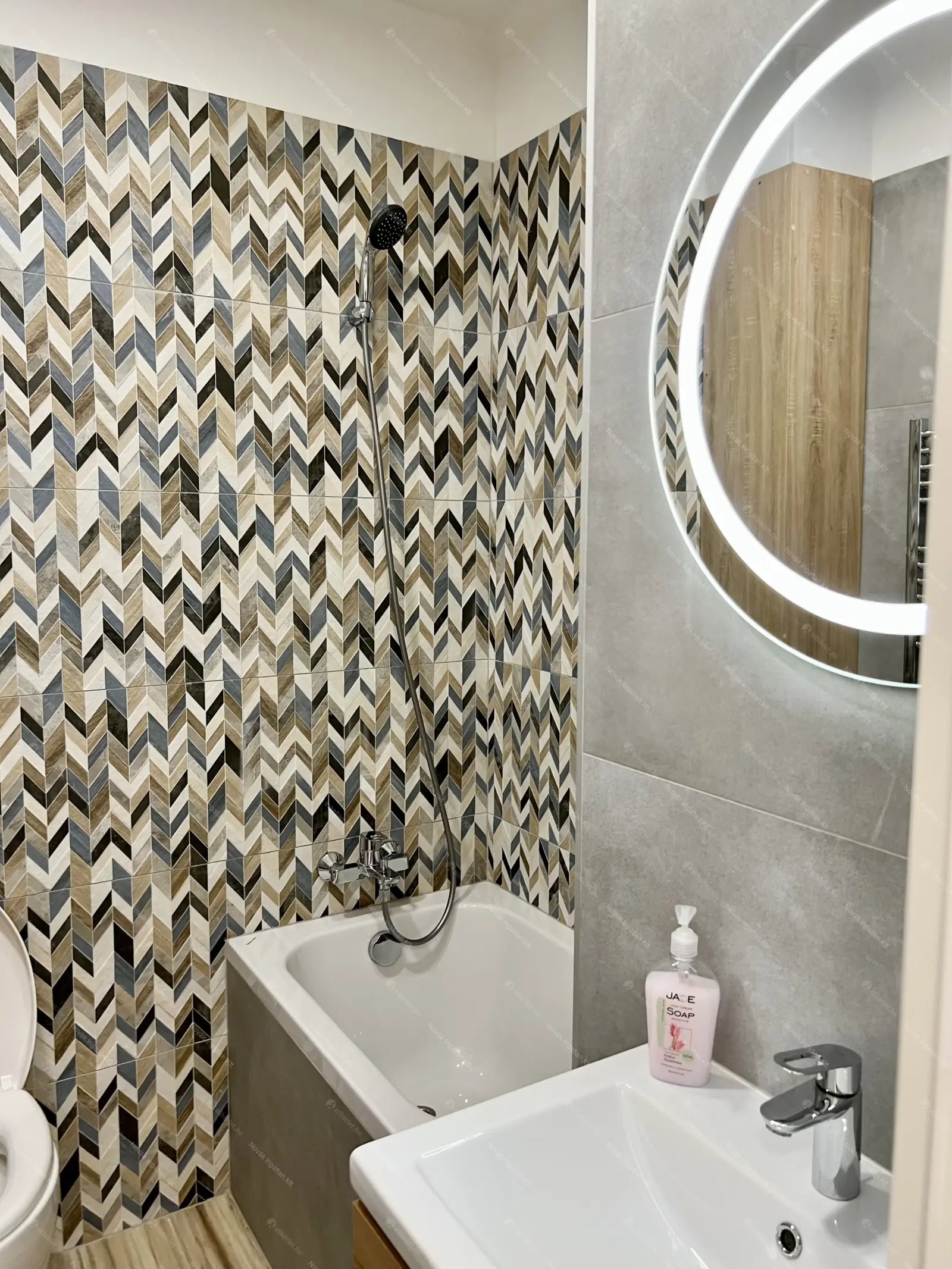 Kiadó albérlet 250000 Ft/hó áron: Budapest, XIII. kerület  Róbert Károly körút. Mérete: 37 nm, 1 szobás | Alberlet.hu - 6654884