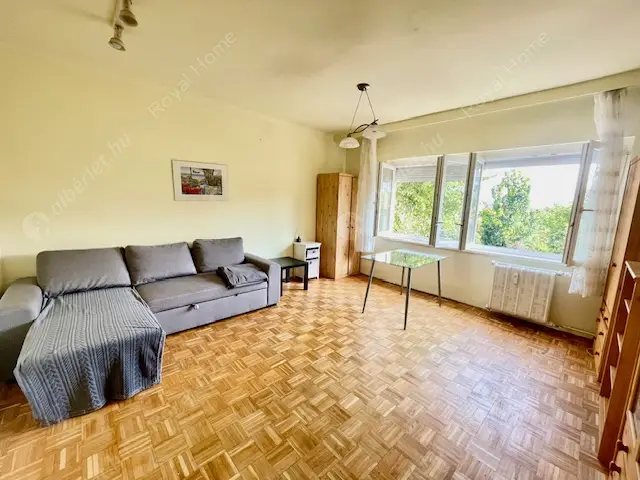 Kiadó albérlet 185000 Ft/hó áron: Budapest, XIII. kerület  Róbert Károly körút. Mérete: 40 nm, 1 szobás | Alberlet.hu - 6630465