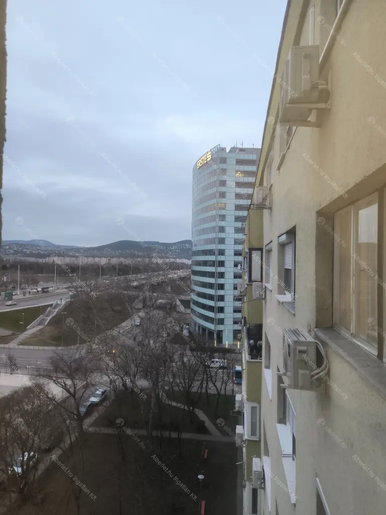 Kiadó albérlet 210000 Ft/hó áron: Budapest, XIII. kerület  Róbert Károly körút. Mérete: 42 nm, 1 szobás | Alberlet.hu - 6663570