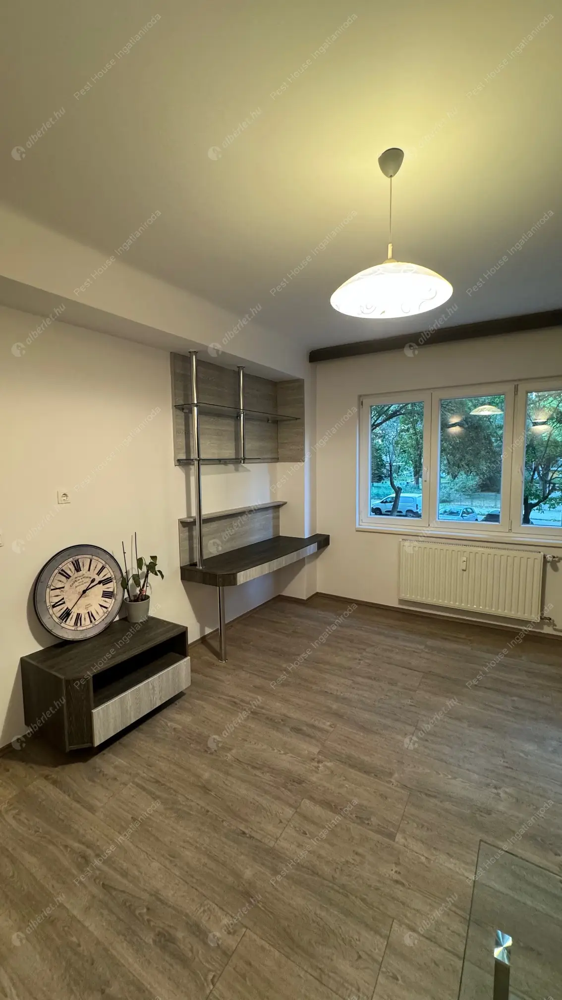 Kiadó albérlet 220000 Ft/hó áron: Budapest, XIII. kerület  Róbert Károly körút. Mérete: 43 nm, 2 szobás | Alberlet.hu - 6572602