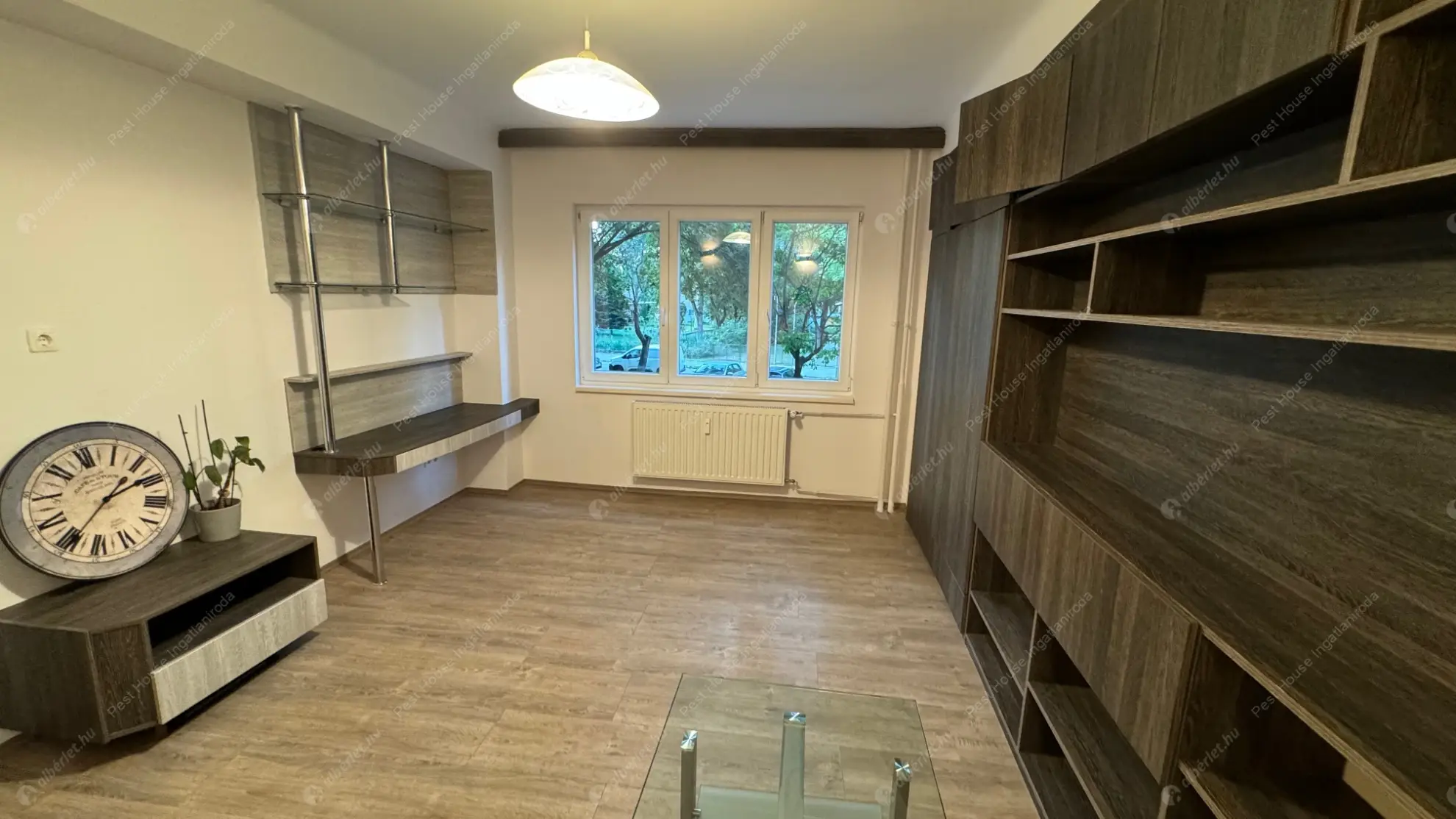 Kiadó albérlet 220000 Ft/hó áron: Budapest, XIII. kerület  Róbert Károly körút. Mérete: 43 nm, 2 szobás | Alberlet.hu - 6572604