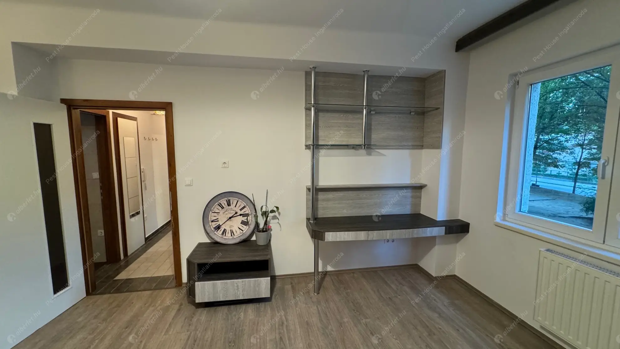 Kiadó albérlet 220000 Ft/hó áron: Budapest, XIII. kerület  Róbert Károly körút. Mérete: 43 nm, 2 szobás | Alberlet.hu - 6572606