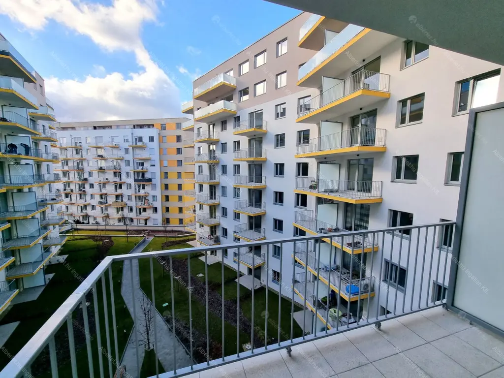 Kiadó albérlet 280000 Ft/hó áron: Budapest, XIII. kerület  Róbert Károly körút. Mérete: 45 nm, 2 szobás | Alberlet.hu - 6687212