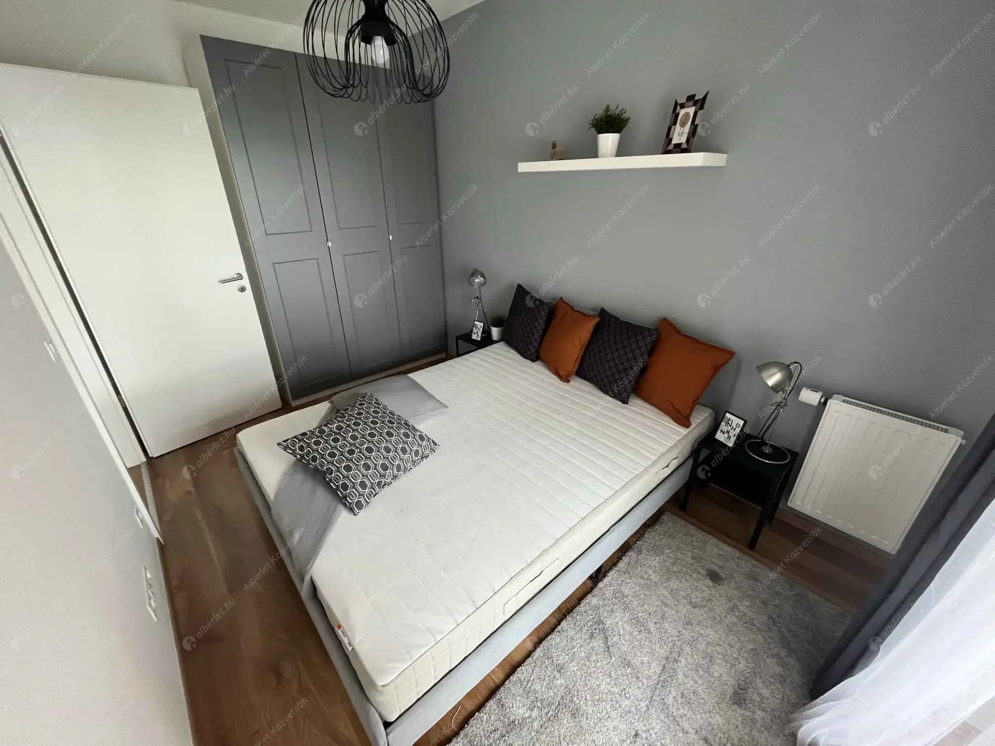 Kiadó albérlet 250000 Ft/hó áron: Budapest, XIII. kerület  Róbert Károly körút. Mérete: 46 nm, 1 szobás | Alberlet.hu - 6605142