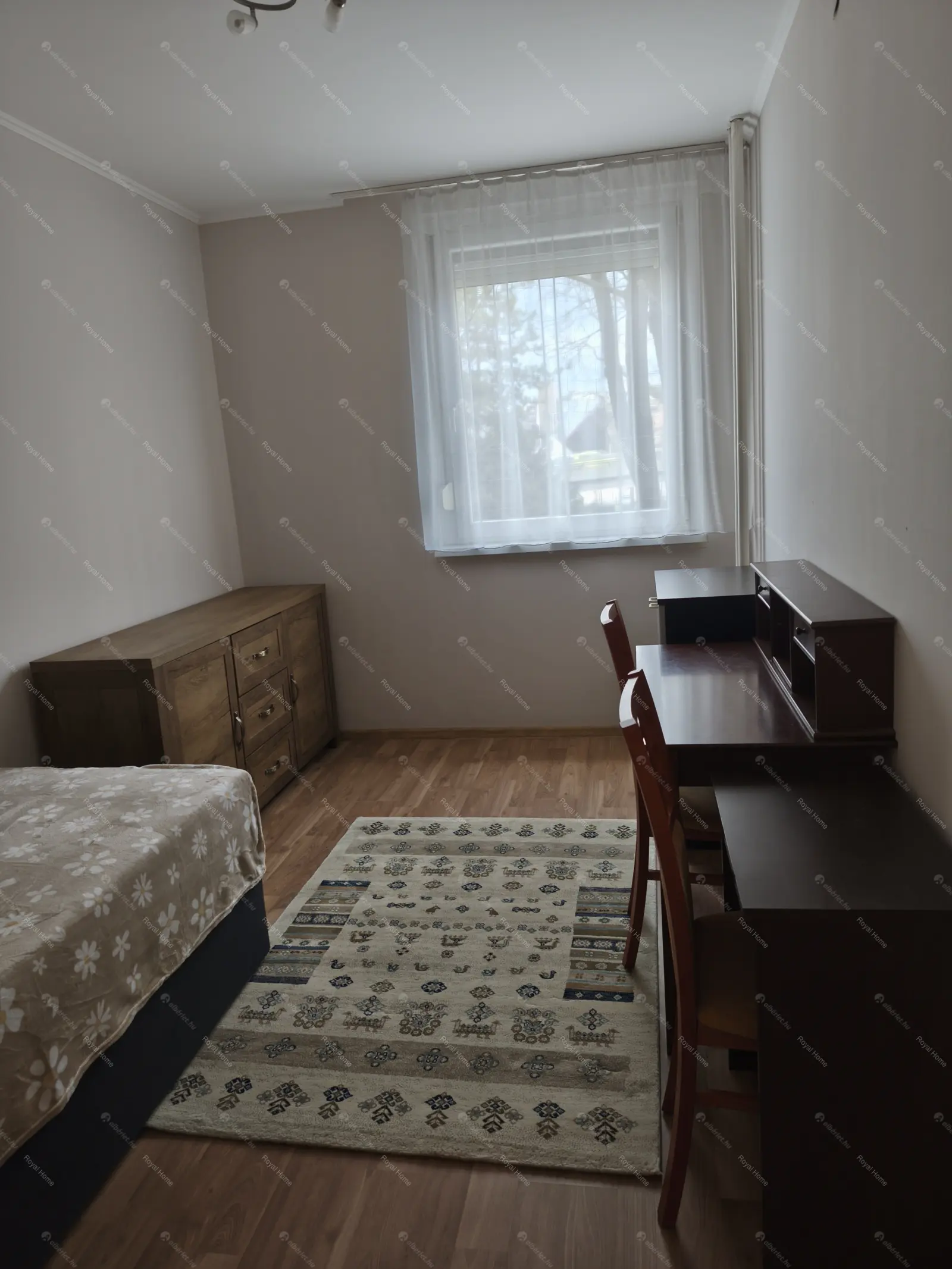 Kiadó albérlet 220000 Ft/hó áron: Budapest, XIII. kerület  Róbert Károly körút. Mérete: 46 nm, 1 szobás | Alberlet.hu - 6665034