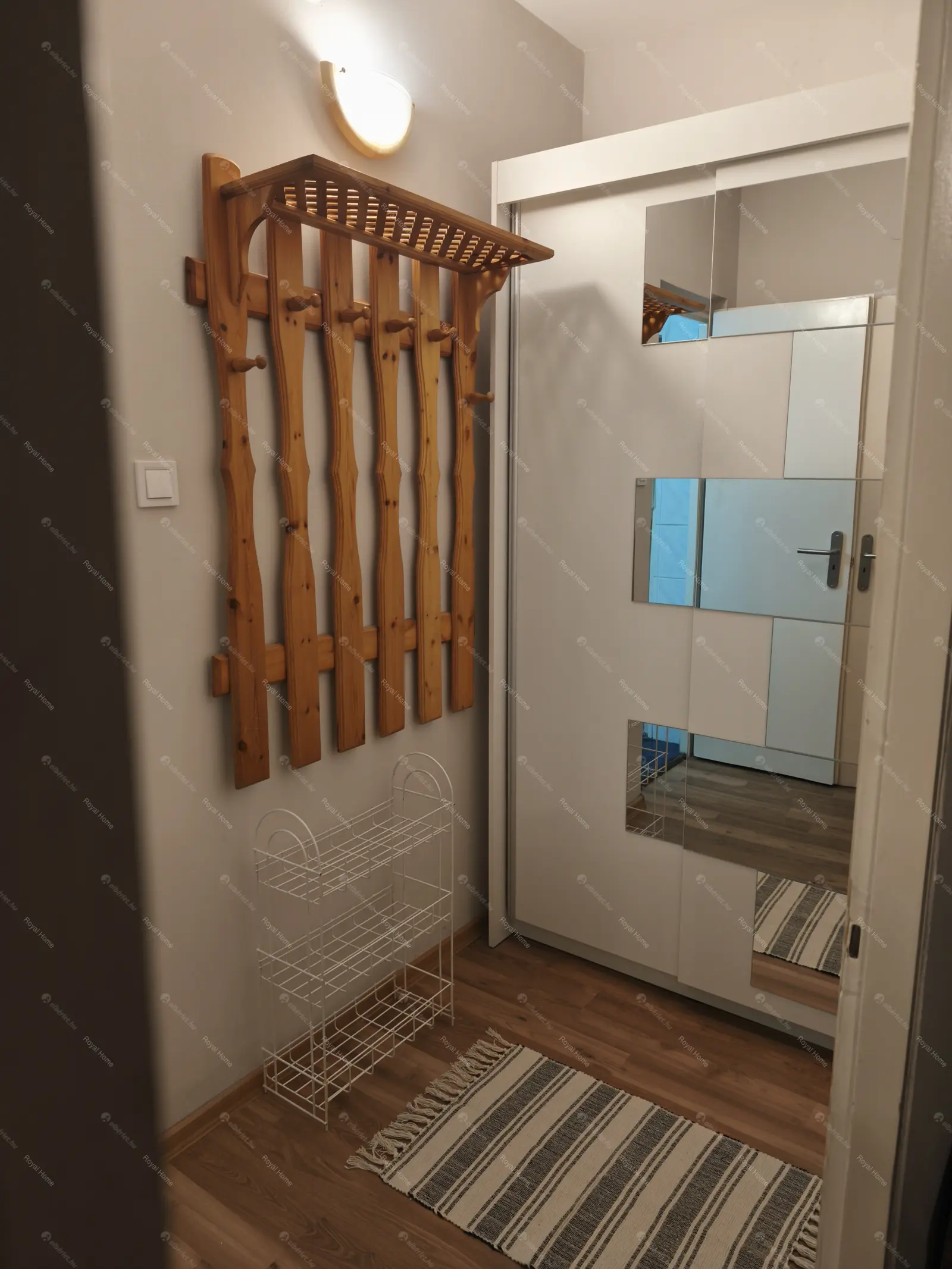 Kiadó albérlet 220000 Ft/hó áron: Budapest, XIII. kerület  Róbert Károly körút. Mérete: 46 nm, 1 szobás | Alberlet.hu - 6665038