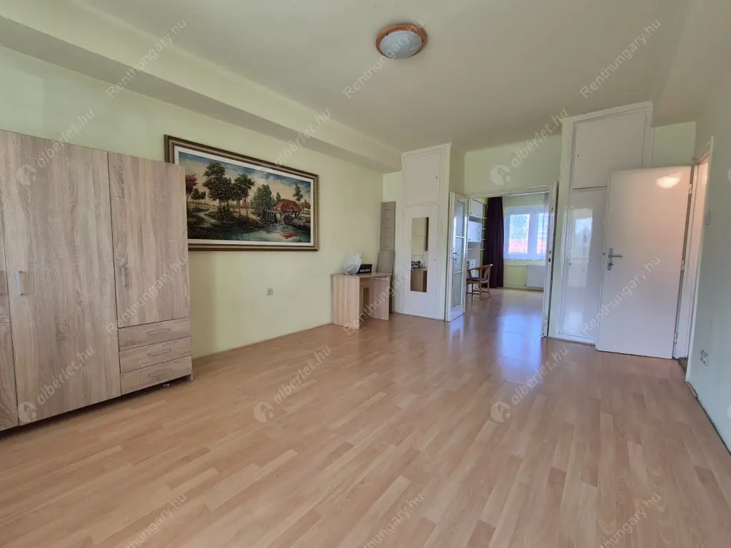 Kiadó albérlet 250000 Ft/hó áron: Budapest, XIII. kerület  Róbert Károly körút. Mérete: 61 nm, 2 szobás | Alberlet.hu - 6600275