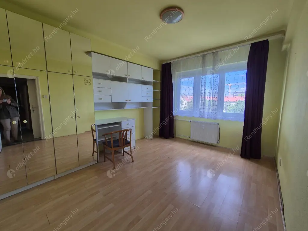 Kiadó albérlet 250000 Ft/hó áron: Budapest, XIII. kerület  Róbert Károly körút. Mérete: 61 nm, 2 szobás | Alberlet.hu - 6600279