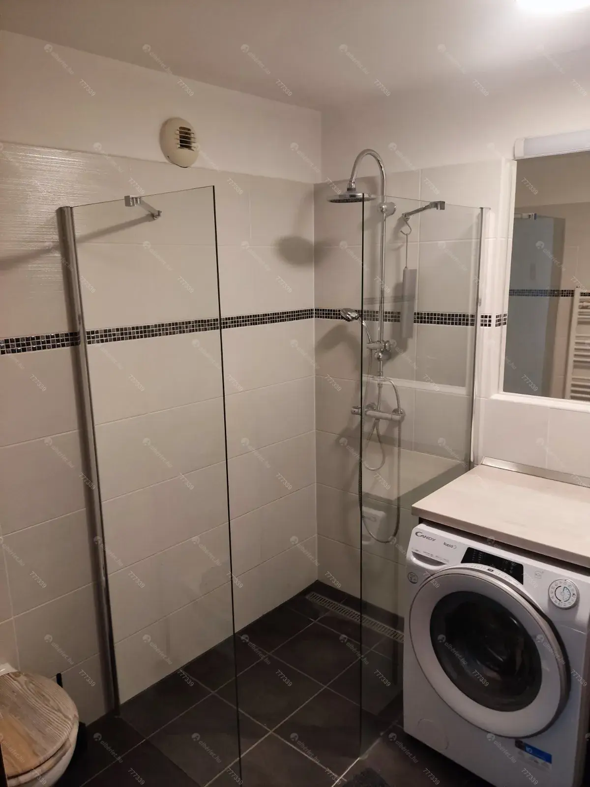 Kiadó albérlet 245000 Ft/hó áron: Budapest, XIII. kerület   Rokolya . Mérete: 52 nm, 2 szobás | Alberlet.hu - 6705550