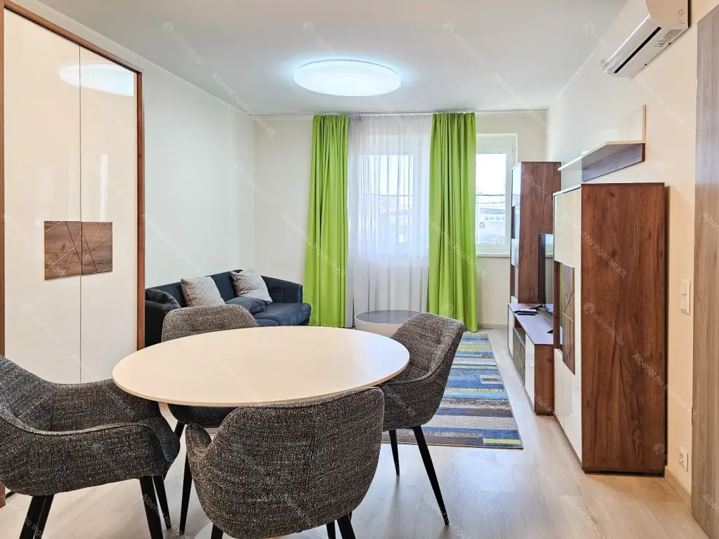 Kiadó albérlet 330000 Ft/hó áron: Budapest, XIII. kerület  Röppentyű utca. Mérete: 43 nm, 2 szobás | Alberlet.hu - 6666824