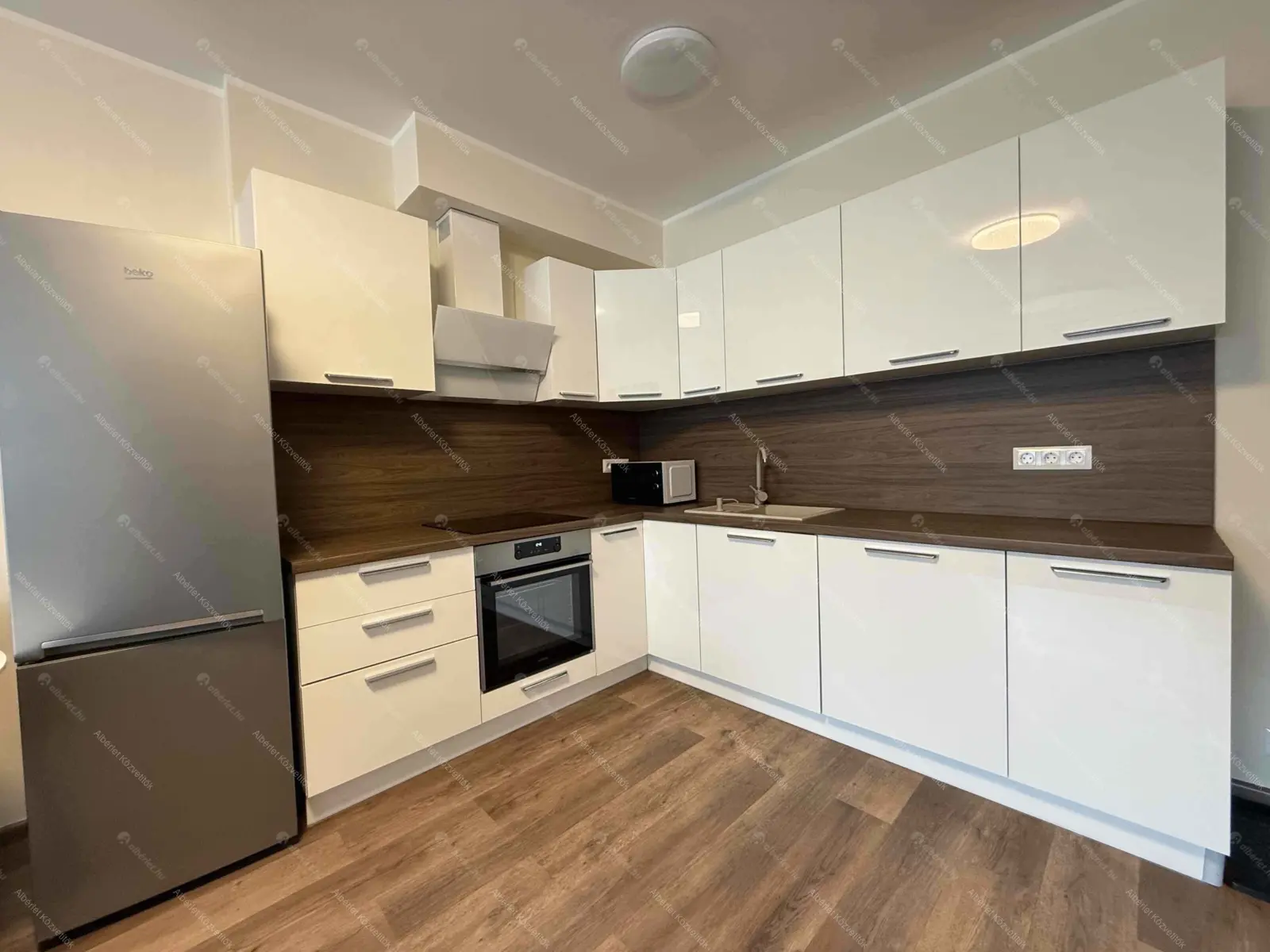 Kiadó albérlet 260000 Ft/hó áron: Budapest, XIII. kerület  Röppentyű utca. Mérete: 46 nm, 2 szobás | Alberlet.hu - 6667239