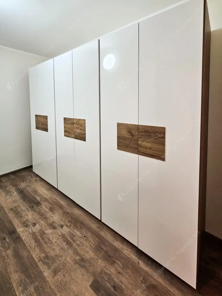 Kiadó albérlet 405000 Ft/hó áron: Budapest, XIII. kerület  Röppentyű utca. Mérete: 70 nm, 3 szobás | Alberlet.hu - 6638207