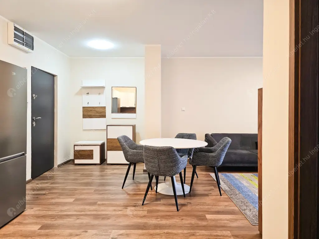 Kiadó albérlet 405000 Ft/hó áron: Budapest, XIII. kerület  Röppentyű utca. Mérete: 70 nm, 3 szobás | Alberlet.hu - 6638214