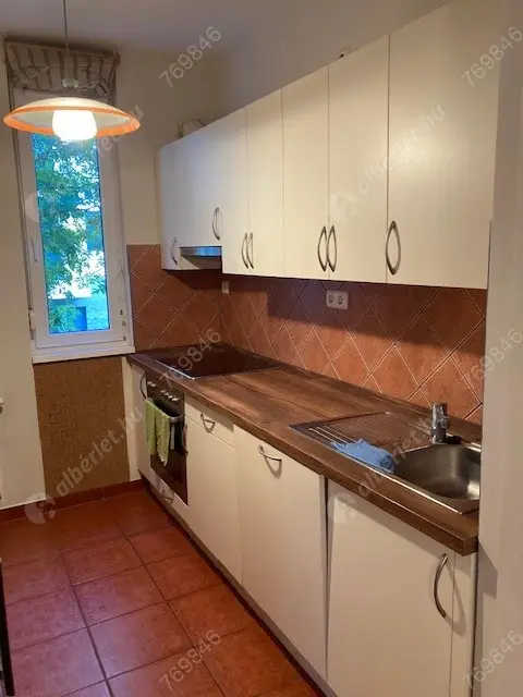 Kiadó albérlet 305000 Ft/hó áron: Budapest, XIII. kerület  Röppentyű utca. Mérete: 73 nm, 3 szobás | Alberlet.hu - 6562250