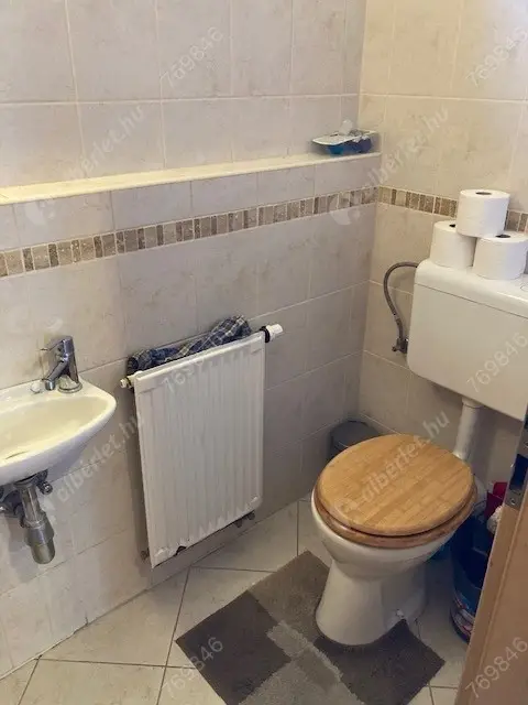 Kiadó albérlet 305000 Ft/hó áron: Budapest, XIII. kerület  Röppentyű utca. Mérete: 73 nm, 3 szobás | Alberlet.hu - 6562253