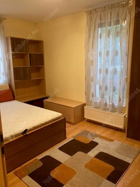 Kiadó albérlet 305000 Ft/hó áron: Budapest, XIII. kerület  Röppentyű utca. Mérete: 73 nm, 3 szobás | Alberlet.hu - 6562255