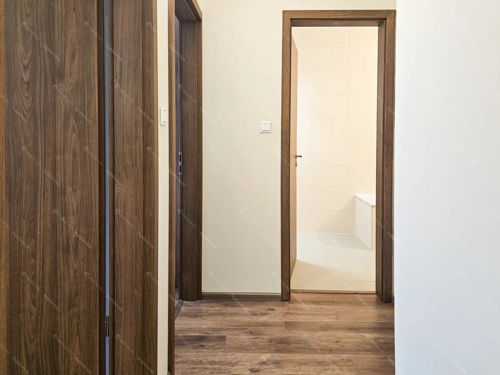 Kiadó albérlet 413000 Ft/hó áron: Budapest, XIII. kerület  Röppentyű utca. Mérete: 73 nm, 3 szobás | Alberlet.hu - 6700835