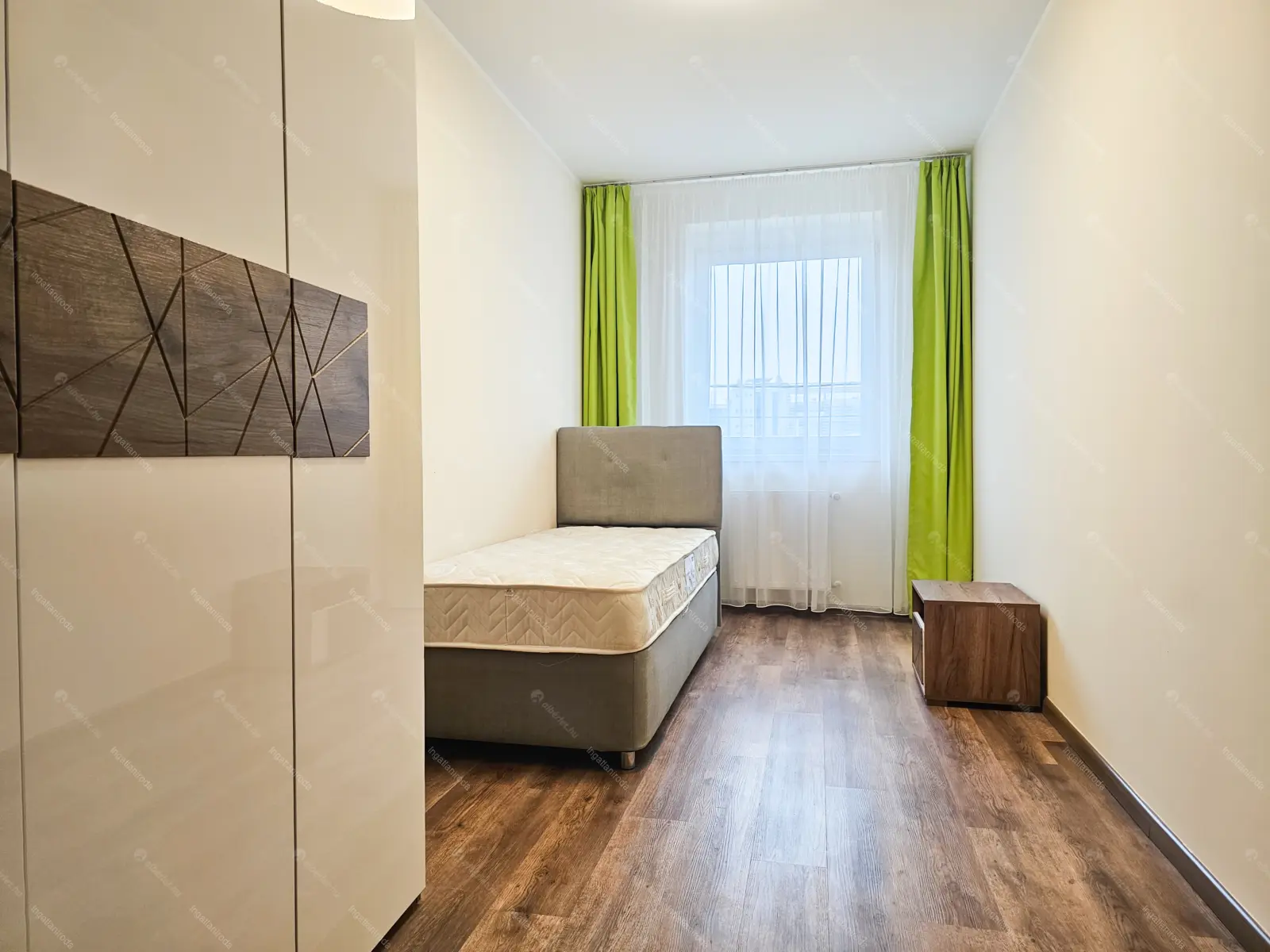 Kiadó albérlet 393000 Ft/hó áron: Budapest, XIII. kerület  Röppentyű utca. Mérete: 73 nm, 3 szobás | Alberlet.hu - 6700919