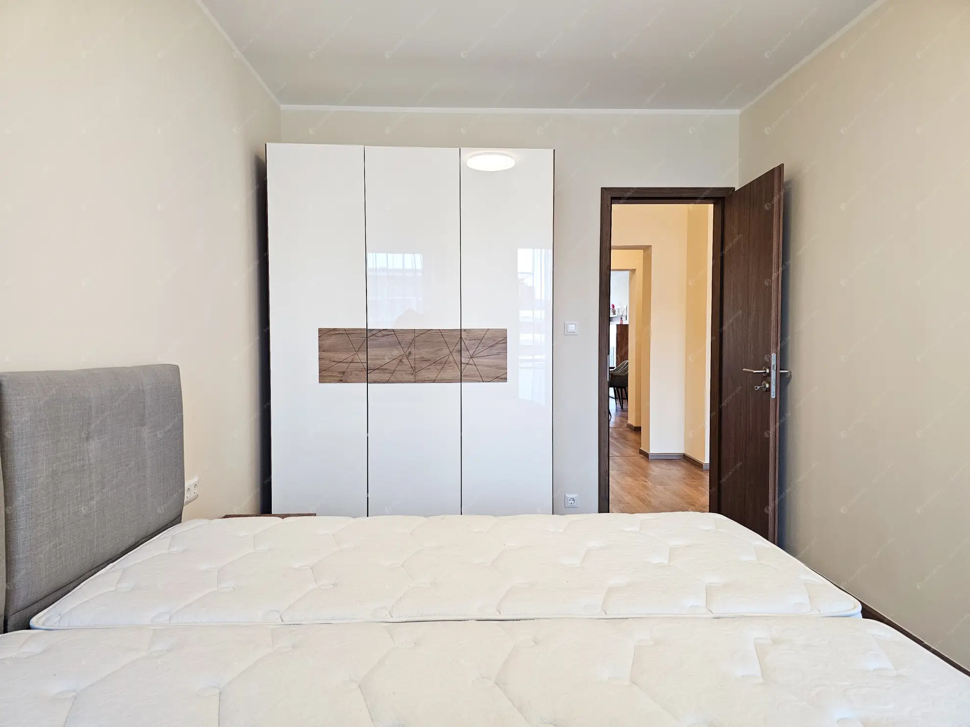 Kiadó albérlet 450000 Ft/hó áron: Budapest, XIII. kerület  Röppentyű utca. Mérete: 80 nm, 3 szobás | Alberlet.hu - 6637088