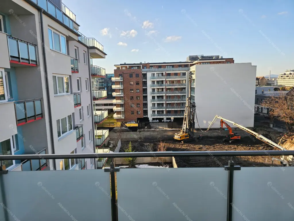 Kiadó albérlet 471000 Ft/hó áron: Budapest, XIII. kerület  Röppentyű utca. Mérete: 80 nm, 3 szobás | Alberlet.hu - 6637958