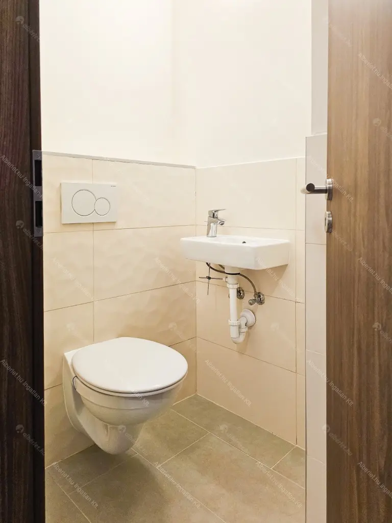 Kiadó albérlet 471000 Ft/hó áron: Budapest, XIII. kerület  Röppentyű utca. Mérete: 80 nm, 3 szobás | Alberlet.hu - 6637962