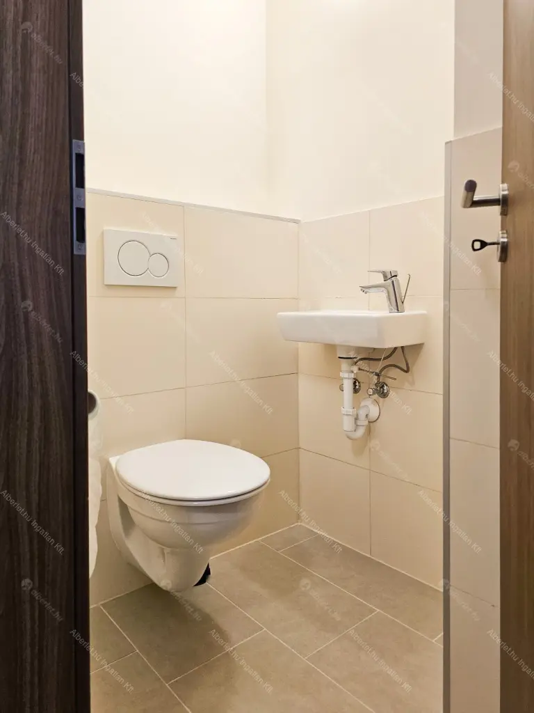 Kiadó albérlet 471000 Ft/hó áron: Budapest, XIII. kerület  Röppentyű utca. Mérete: 80 nm, 3 szobás | Alberlet.hu - 6667157