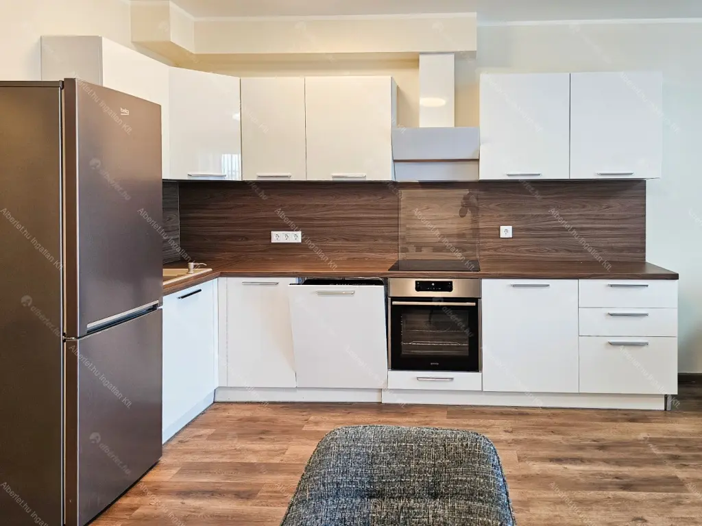 Kiadó albérlet 471000 Ft/hó áron: Budapest, XIII. kerület  Röppentyű utca. Mérete: 80 nm, 3 szobás | Alberlet.hu - 6667837