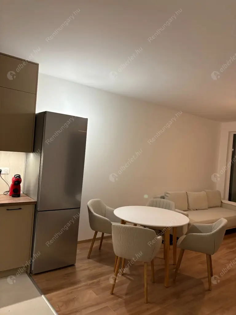 Kiadó albérlet 270000 Ft/hó áron: Budapest, XIII. kerület  Rózsafa utca. Mérete: 48 nm, 2 szobás | Alberlet.hu - 6583437