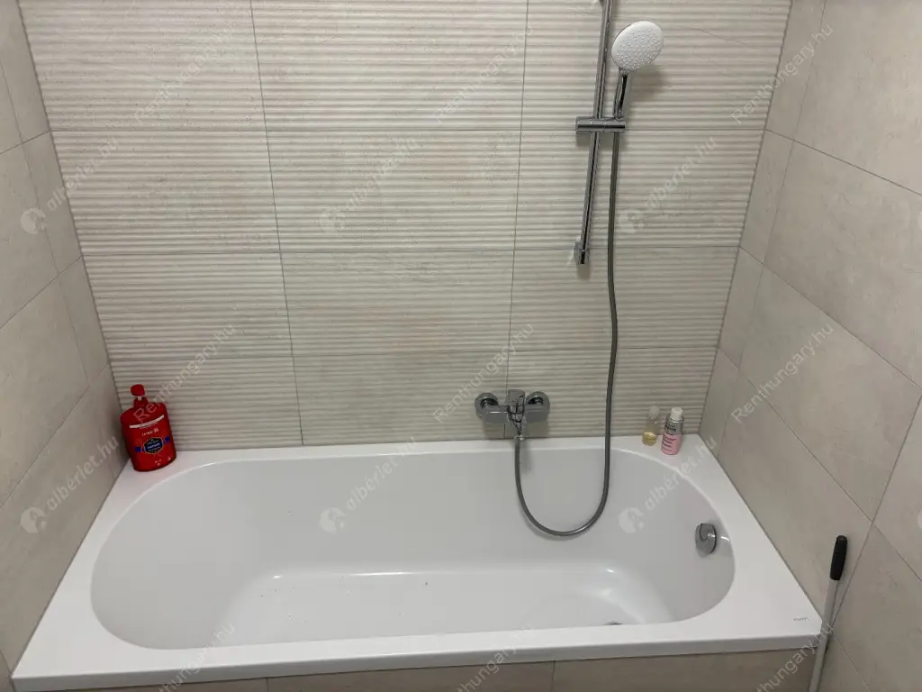 Kiadó albérlet 290000 Ft/hó áron: Budapest, XIII. kerület  Rózsafa utca. Mérete: 48 nm, 2 szobás | Alberlet.hu - 6586401