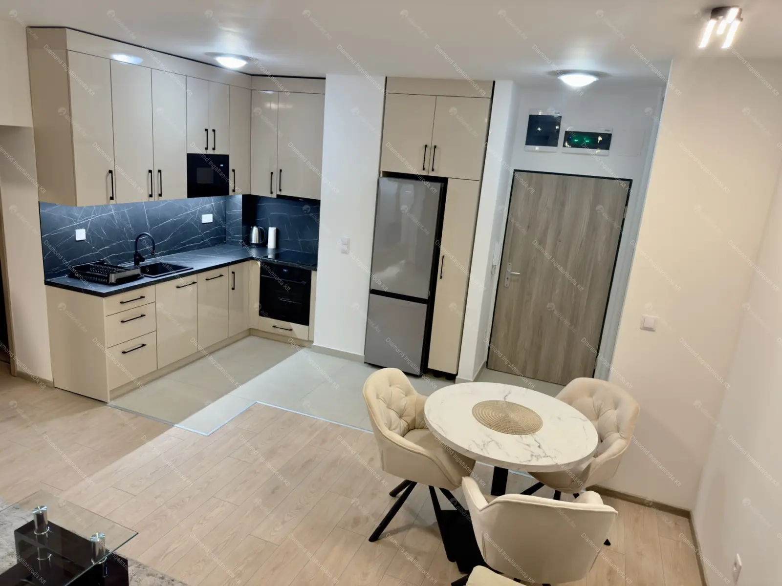 Kiadó albérlet 310000 Ft/hó áron: Budapest, XIII. kerület  Rózsafa utca. Mérete: 49 nm, 2 szobás | Alberlet.hu - 6640476