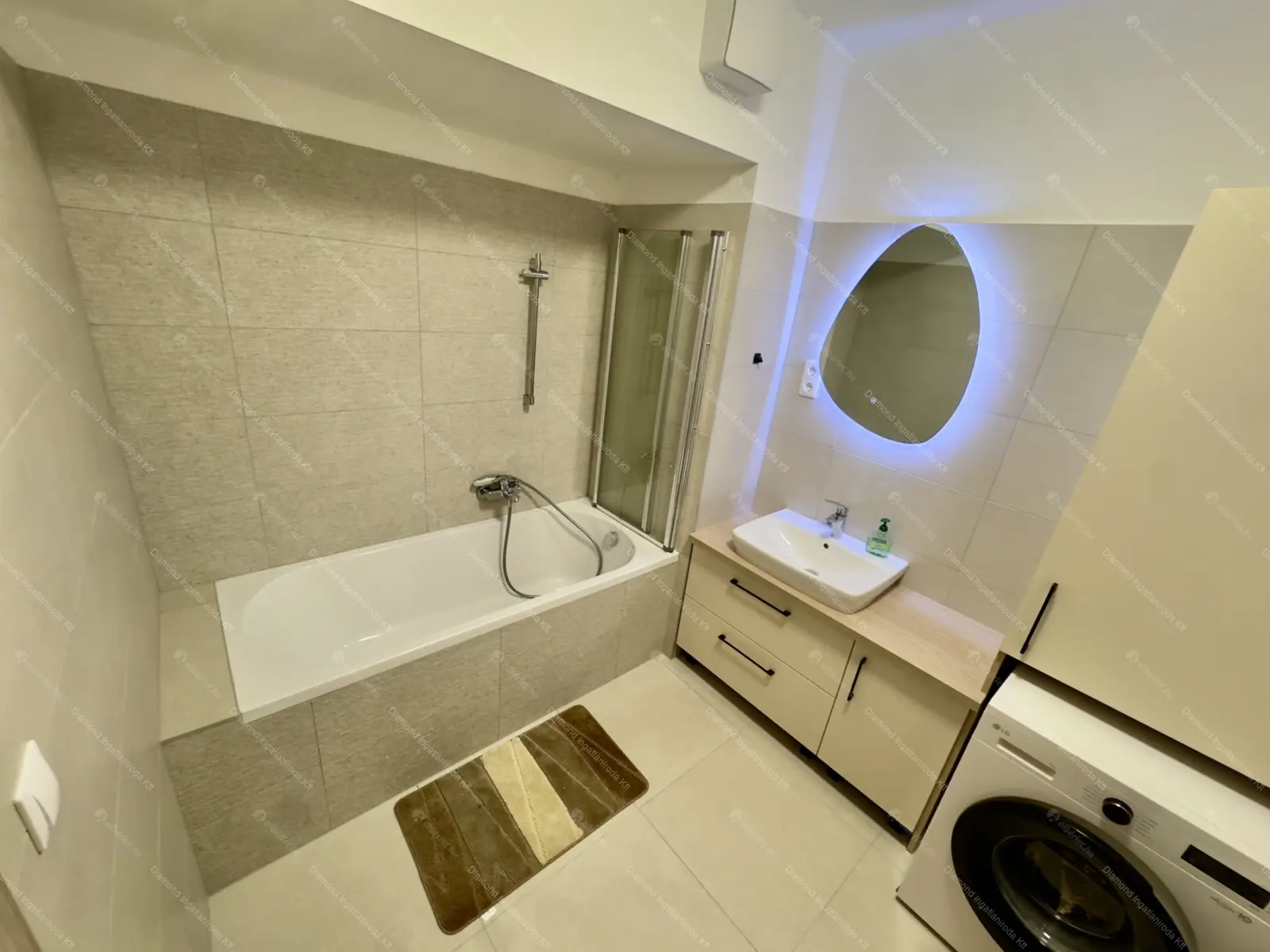 Kiadó albérlet 310000 Ft/hó áron: Budapest, XIII. kerület  Rózsafa utca. Mérete: 49 nm, 2 szobás | Alberlet.hu - 6640478