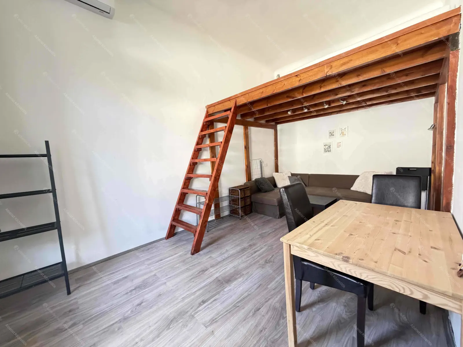 Kiadó albérlet 175000 Ft/hó áron: Budapest, XIII. kerület  Rozsnyay utca. Mérete: 25 nm, 1 szobás | Alberlet.hu - 6691337